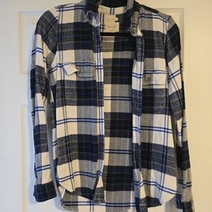 American Eagle Outfitters Blue, Black & White Plaid Button-Down Shirt
